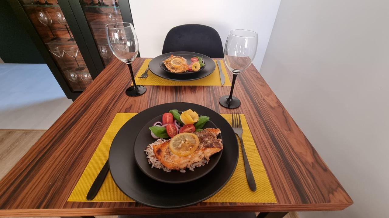 Lemon House Apartment Варшава Екстериор снимка